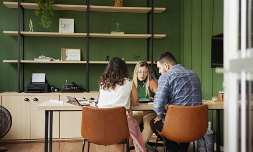 Five Tips for Hiring an Interior Designer or Decorator