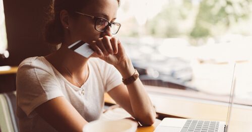 13 Ways to Spot Online Shopping Scams
