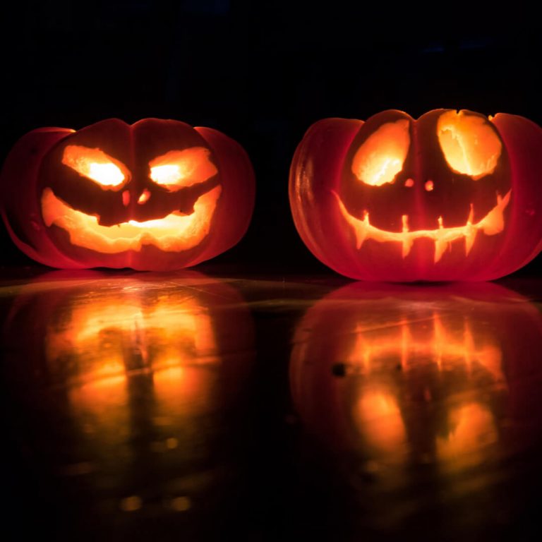 Jack o Lanterns illustrating Halloween Scams